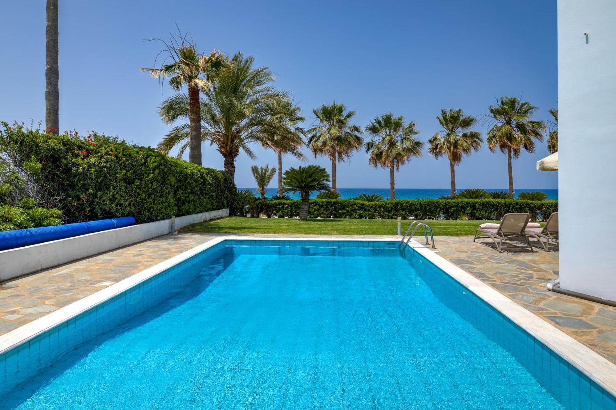 Platzia Beach Villas Paphos Extérieur photo